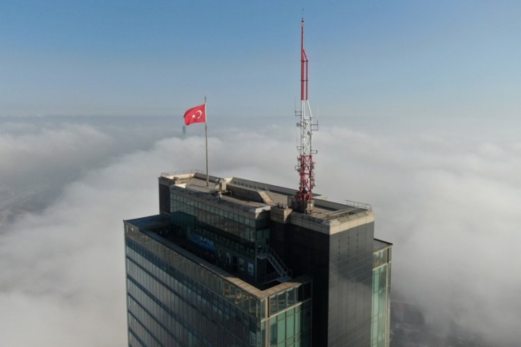 Sis i&ccedil;erisinde İstanbul masalı