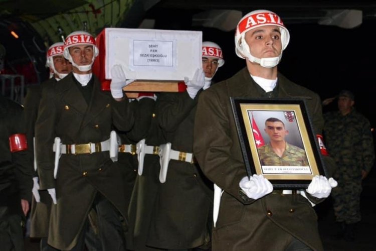 Şehit Eşkioğlu'nun cenazesi Erzurum'a getirildi