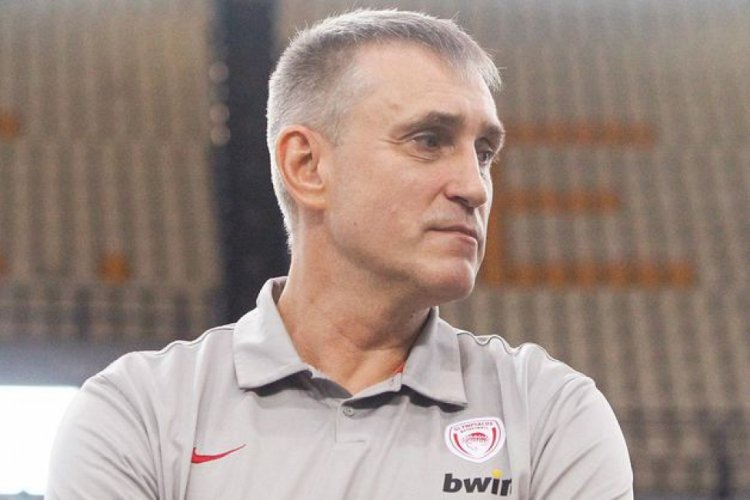 Olympiacos, Kemzura ile devam ediyor