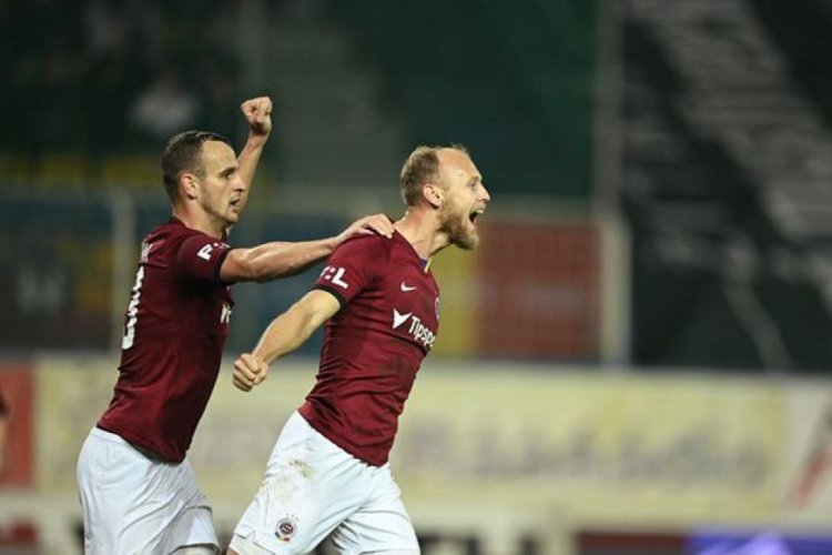 Milli futbolcu Semih Kaya attı, Sparta Prag bir puan aldı