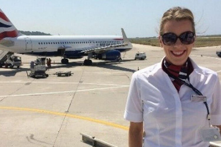Hostesin sevgilisi ve pilot birbirine girdi!