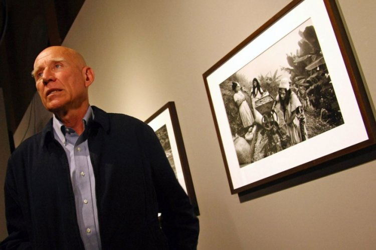&Uuml;nl&uuml; fotoğraf&ccedil;ı Sebastiao Salgado'ya Barış &Ouml;d&uuml;l&uuml;