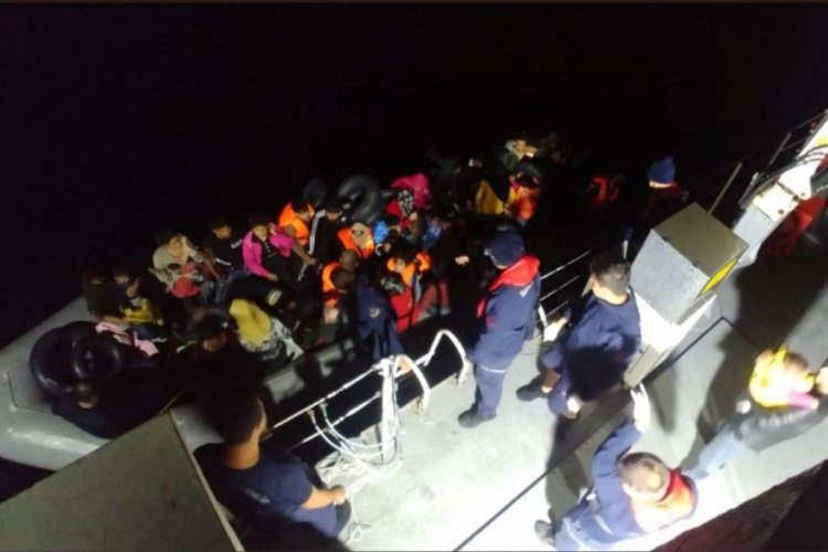 İzmir'de 378 ka&ccedil;ak g&ouml;&ccedil;men yakalandı