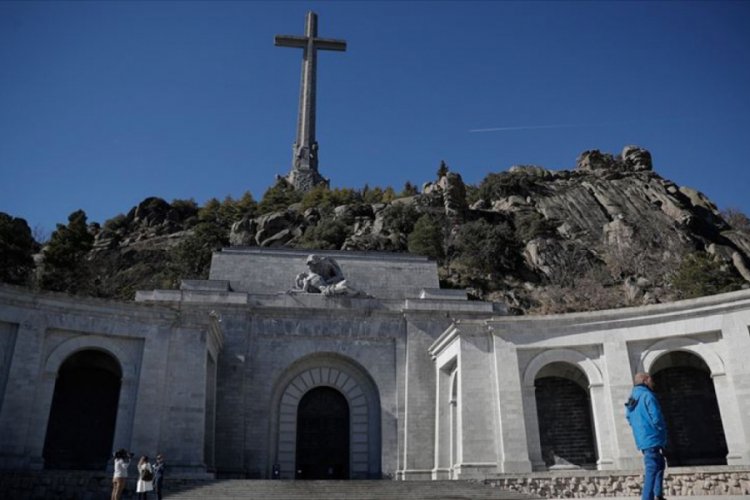 İspanya'da Franco'nun mezar yeri perşembe g&uuml;n&uuml; değiştiriliyor