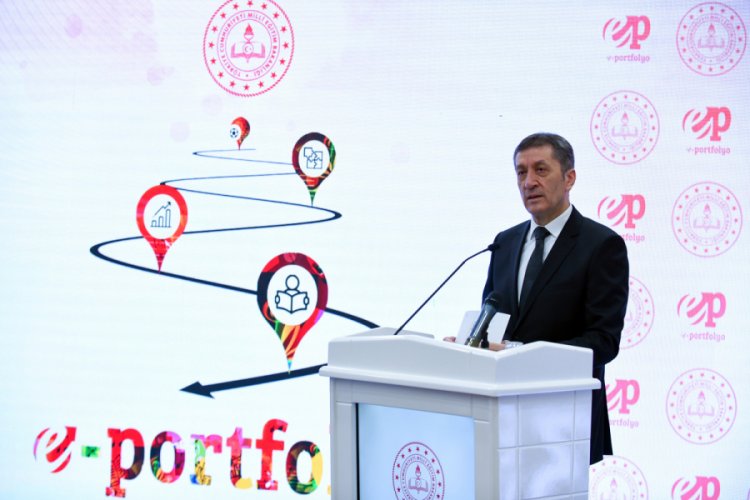 10 milyon &ouml;ğrenci i&ccedil;in 'e-portfolyo' oluşturuldu