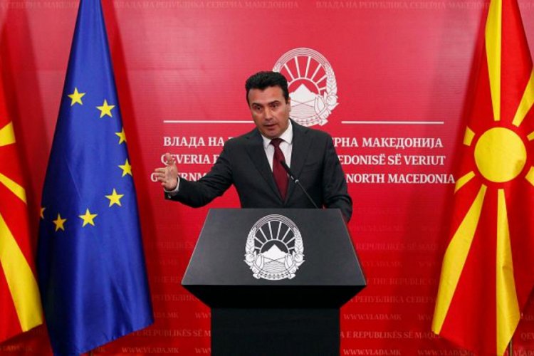 Kuzey Makedonya erken se&ccedil;ime gidiyor