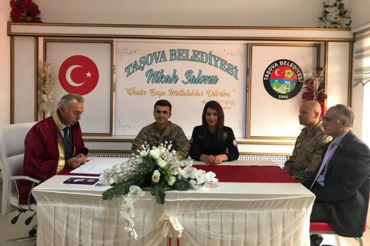 Nikah masasından 'Barış Pınarı Harekatı'na destek