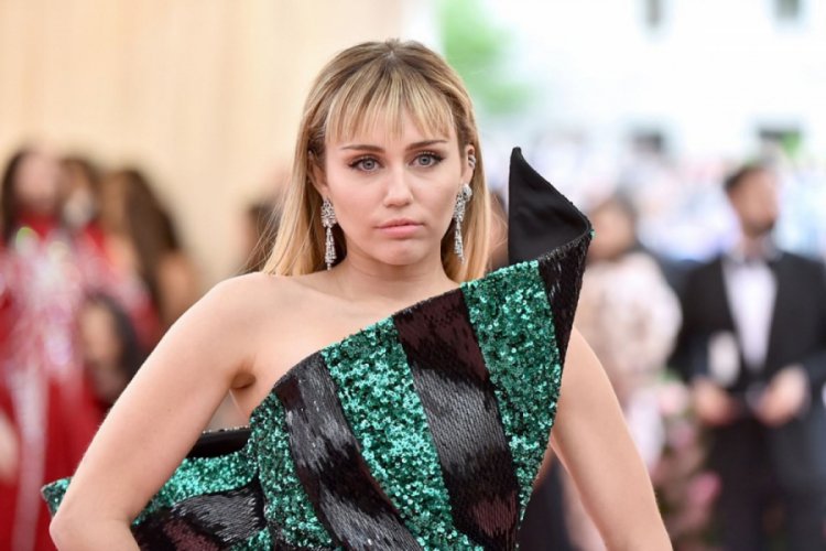 Miley Cyrus'a hayranlarından tepki