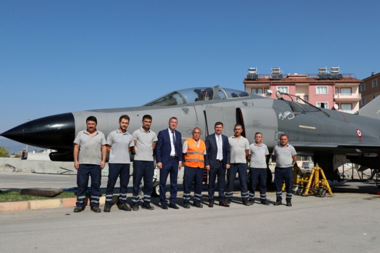 T&uuml;rkiye'nin ilk kadın hava şehidinin adı, F-4 Fantom savaş u&ccedil;ağıyla anılacak