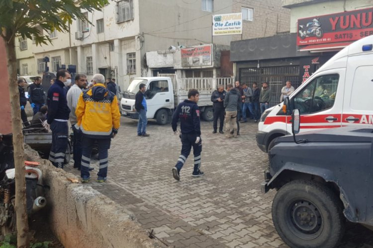 Kamyonetinde &ouml;l&uuml; bulundu