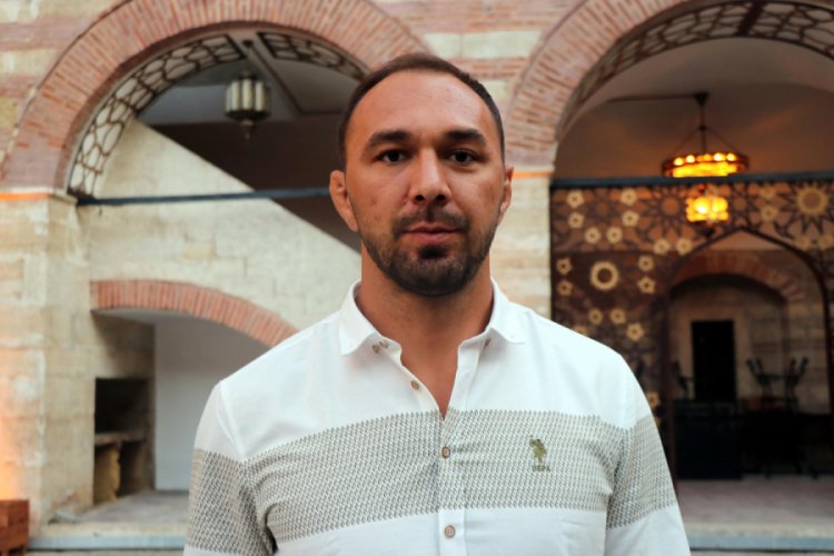Ali G&uuml;rb&uuml;z: &Uuml;zerimdeki baskıyı attım, daha rahatım