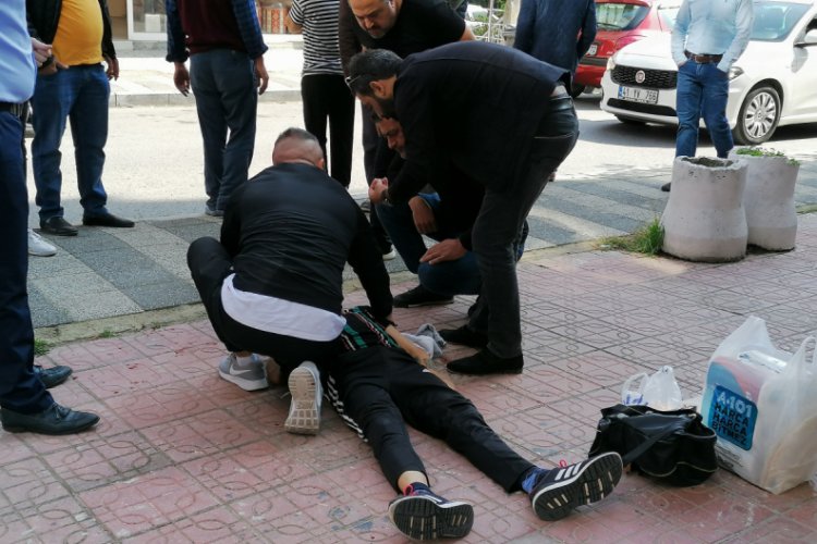 2 kişiyi silahla yaralayan şahıs yakalandı
