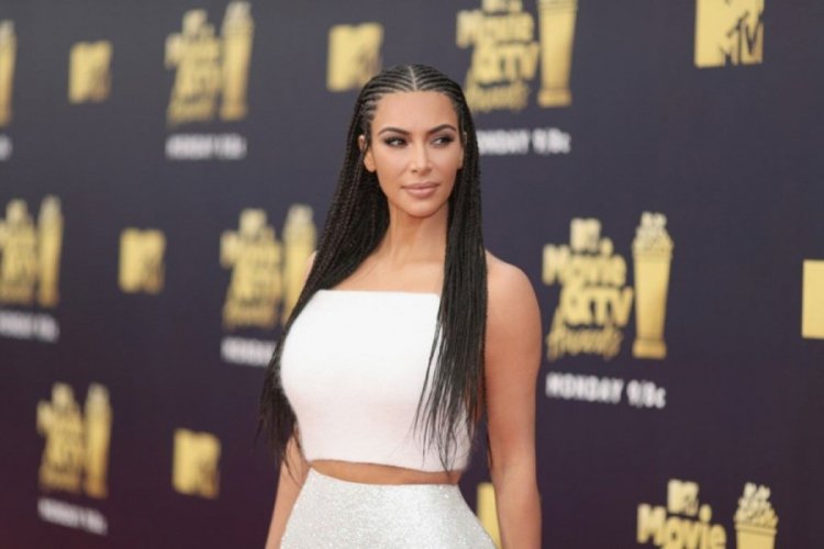 39 yaşına giren Kardashian'a hediye olarak 1 milyon dolarlık bağış