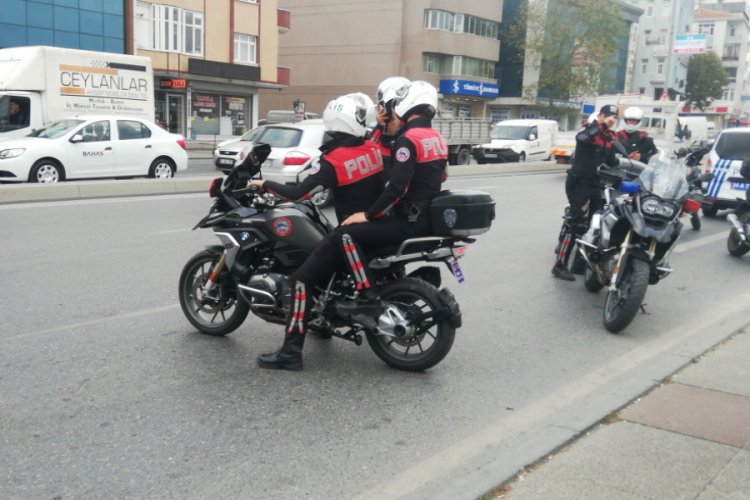 Yunus polisinin karıştığı trafik kazasında 1 polis yaralı