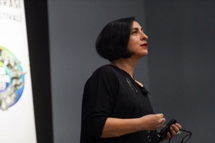 Uluslararası Tiyatro Festivalinde '&Ccedil;ağdaş Sahnenin Seyri' s&ouml;yleşisi yapıldı