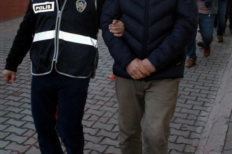 İzmir ve Kayseri merkezli operasyonlarda çok sayıda gözaltı kararı var