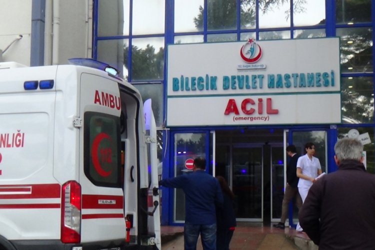 Kamyon ile minib&uuml;s &ccedil;arpıştı