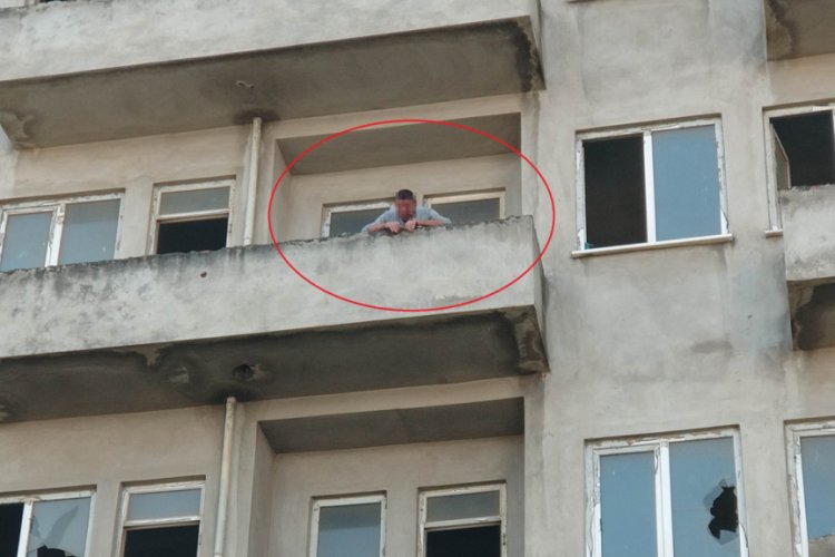 İntiharı polis &ouml;nledi