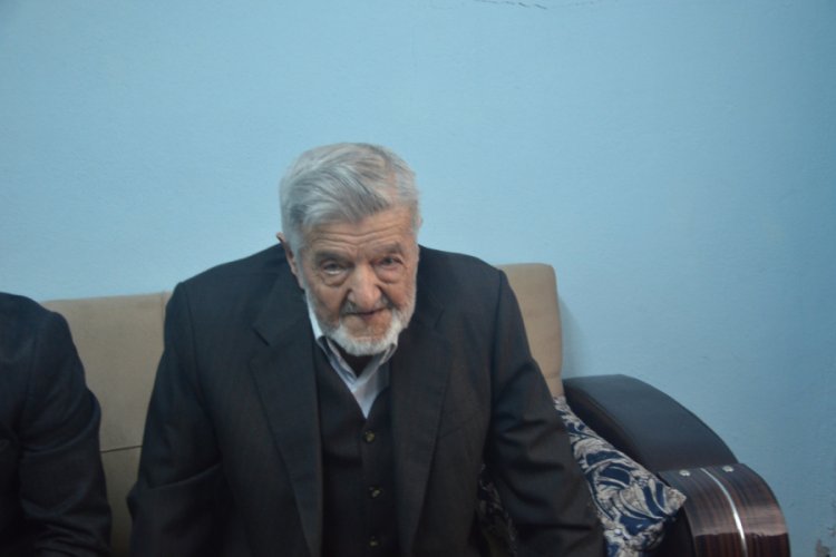 Emekli &ouml;ğretmen 94 yaşında hayatını kaybetti