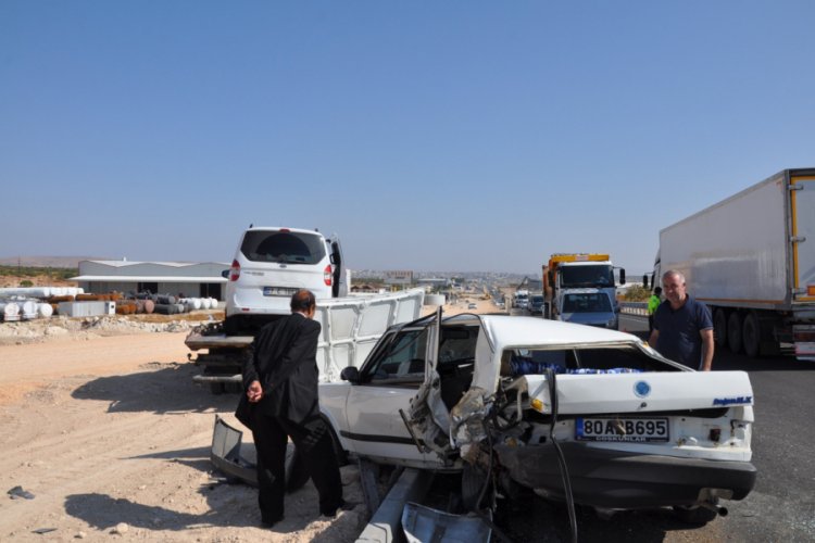 Nizip'te trafik kazası: 3 yaralı