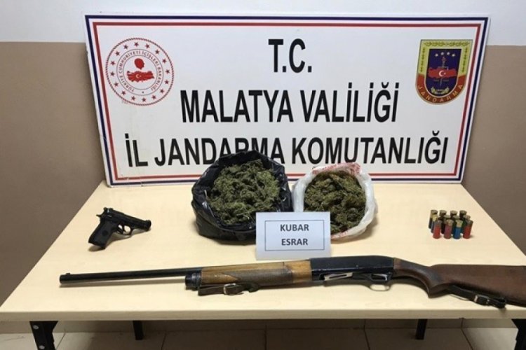 Malatya'da 1 kilo 200 gram esrar yakalandı