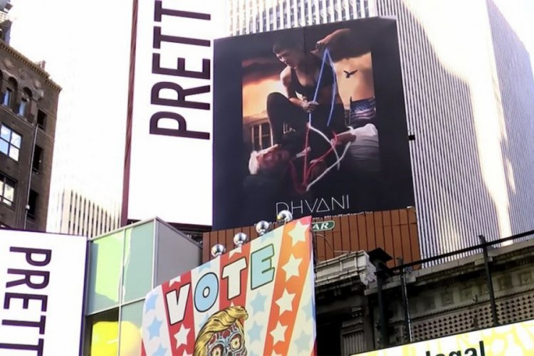 Trump'lı i&ccedil; &ccedil;amaşırı reklamı tartışma yarattı