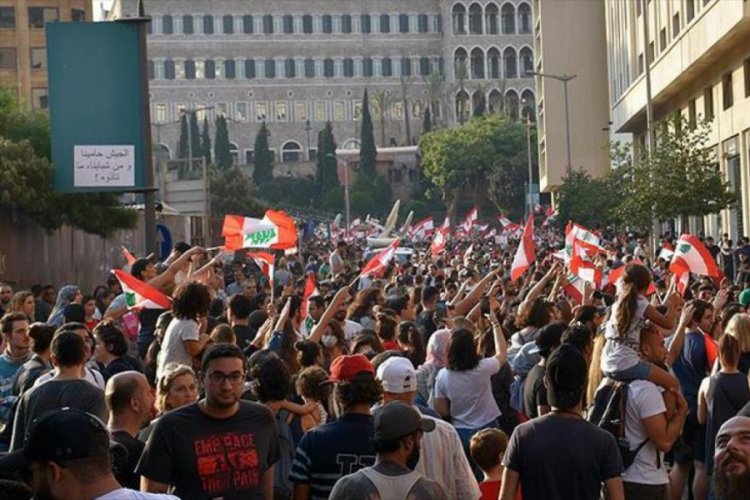 L&uuml;bnan'daki Filistinlilere 'g&ouml;sterilerden uzak durun' &ccedil;ağrısı