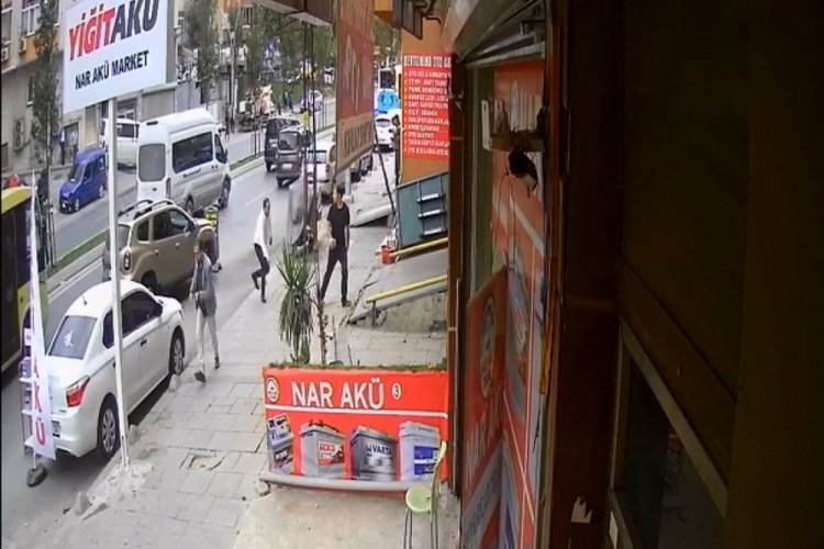 Pompalı t&uuml;fek dehşeti kamerada