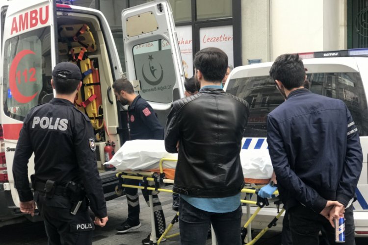 İstiklal Caddesi'nde ceset şoku