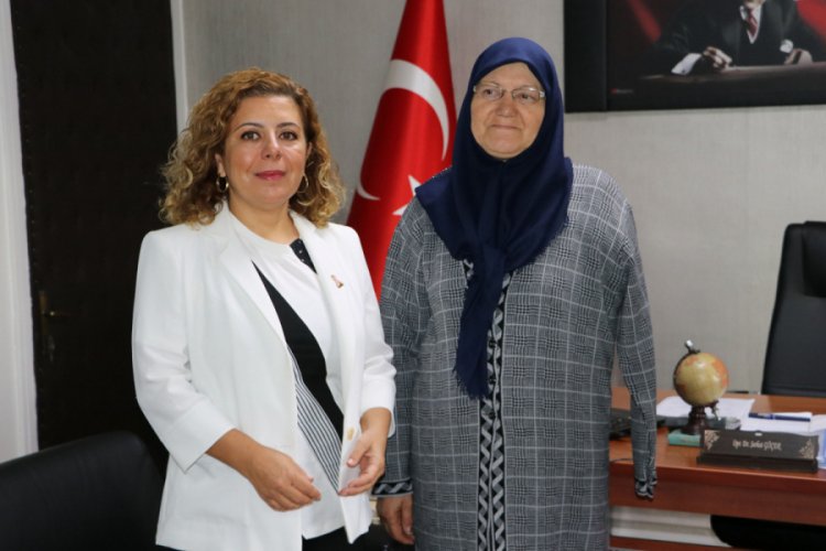 Tren kazasında kolunu kaybeden Nurduvan Akt&uuml;rk'e robotik kol m&uuml;jdesi