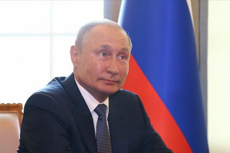 Putin, Afrika ile 'askeri-teknik iş birliğini' geliştirmek istiyor