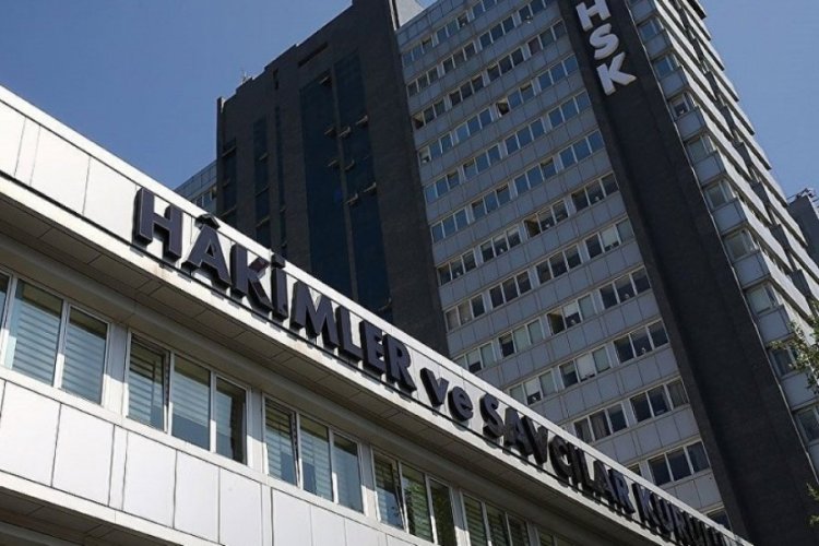 HSK'da Yunus Nadi Kolukısa ve Fuzuli Aydoğdu istifa etti