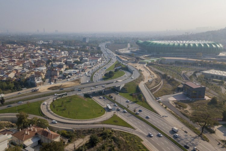 Bursa'da trafikte d&uuml;ğ&uuml;m &ccedil;&ouml;z&uuml;l&uuml;yor