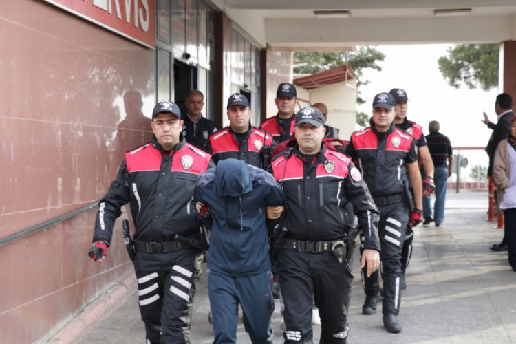 Sigara hırsızları tutuklandı