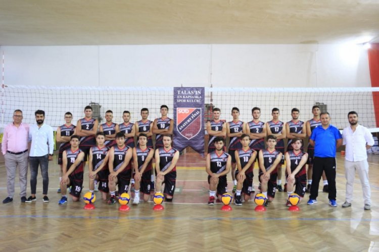 Kayseri Anayurtspor hazırlıklarını s&uuml;rd&uuml;r&uuml;yor