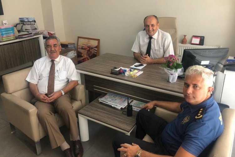 Polisler &ouml;ğretmenleri bilgilendirdi