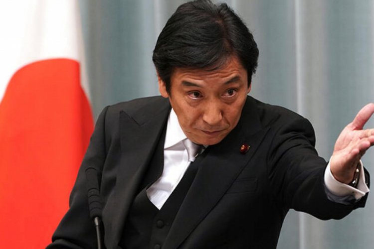 Japonya'da Ticaret Bakanı istifa etti