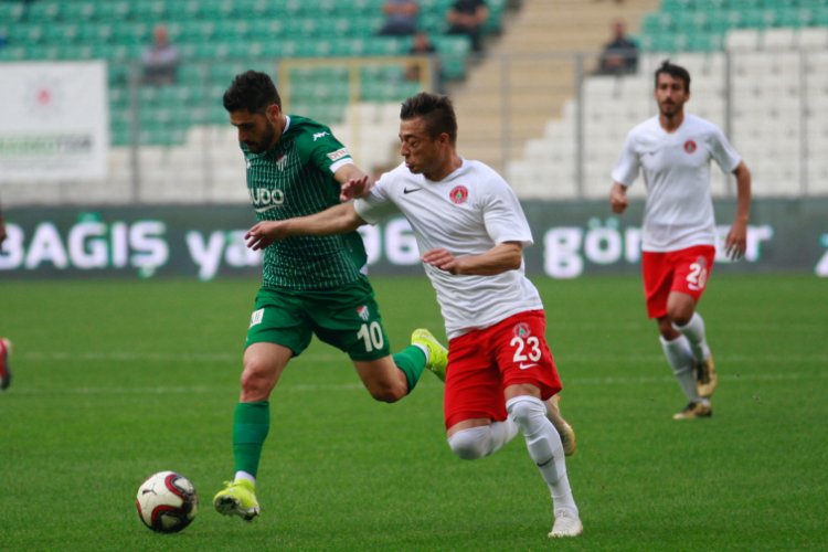 Timsah İstanbul deplasmanında