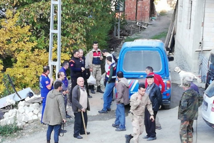 3 g&uuml;nd&uuml;r kayıp olan alzheimer hastası yaşlı kadın i&ccedil;in arama &ccedil;alışması başlatıldı