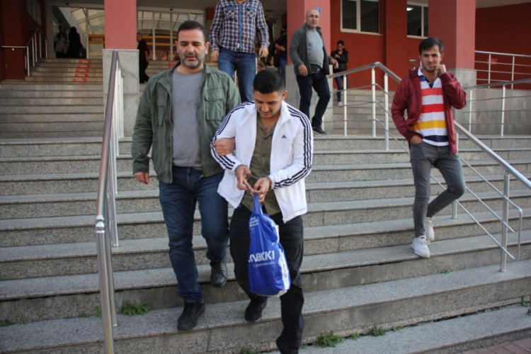 18 su&ccedil;tan 15 yıl hapis cezası ile aranan şahıs Kocaeli'de yakalandı