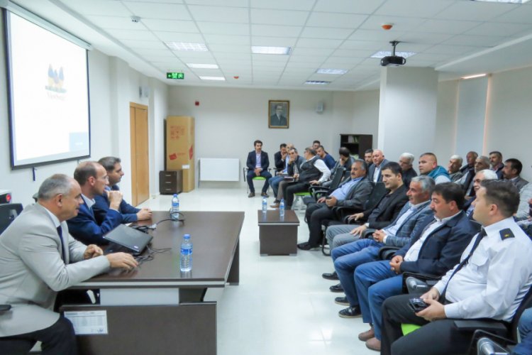 Yahyalılı &ccedil;ift&ccedil;ilere kenevir &uuml;retimi anlatıldı