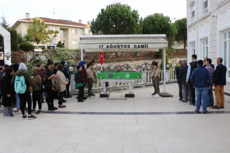 Kazada &ouml;len lise &ouml;ğrencisi son yolcuğuna uğurlandı