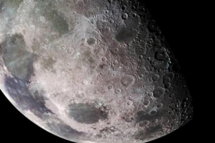 NASA Ay'ın g&uuml;ney kutbuna su arama robotu g&ouml;nderiyor