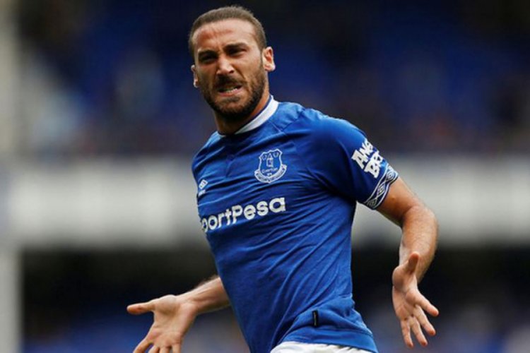 Cenk Tosun kararını verdi!