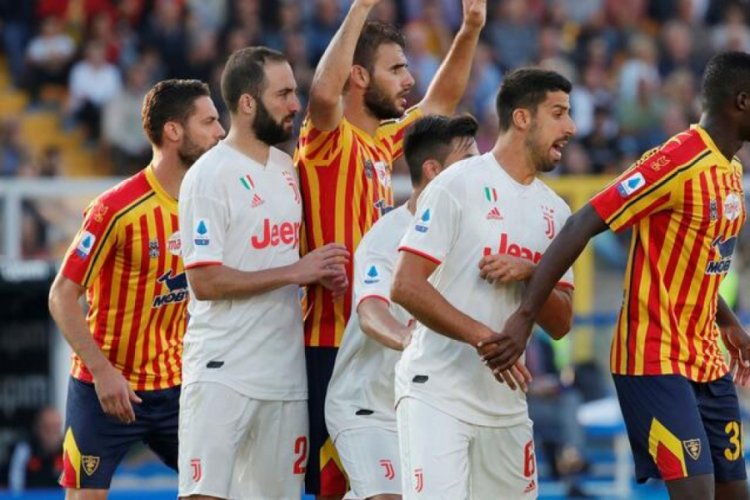 Juventus Lecce ile berabere kaldı