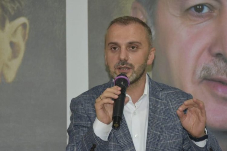 "T&uuml;rkiye, birilerinin ellerinde baltalarla saldırdığı dev bir &ccedil;ınar"