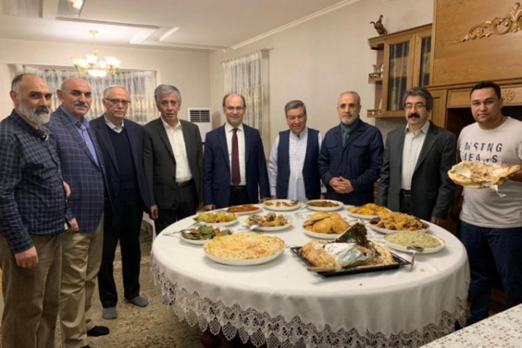 Cumhurbaşkanı Başdanışmanı Top&ccedil;u'nun Kırgızistan temasları s&uuml;r&uuml;yor