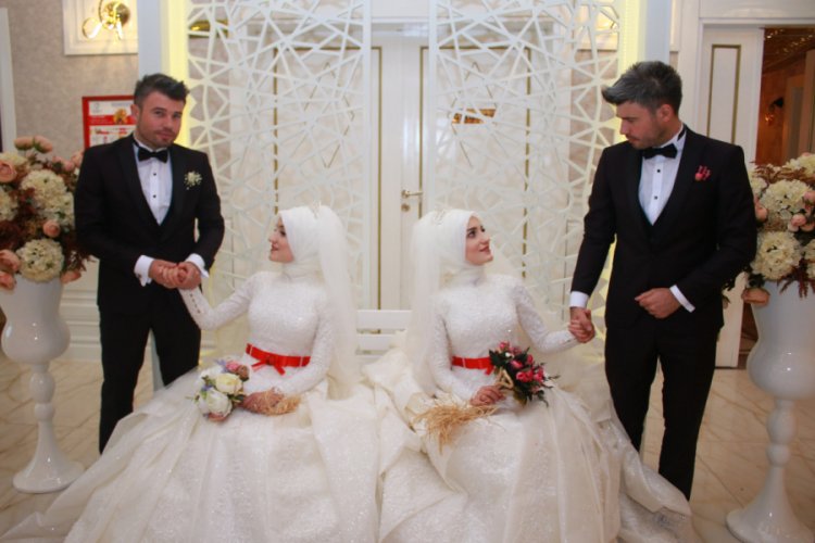 Tek yumurta ikizleri kardeştiler şimdi elti oldular