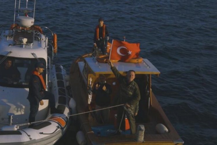 Valilikten 29 Ekim uygulaması: Ge&ccedil;en t&uuml;m gemilere...