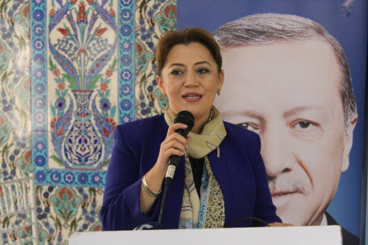 Ceyda &Ccedil;etin Erenler: "Millet bah&ccedil;esini TOKİ yapacak"